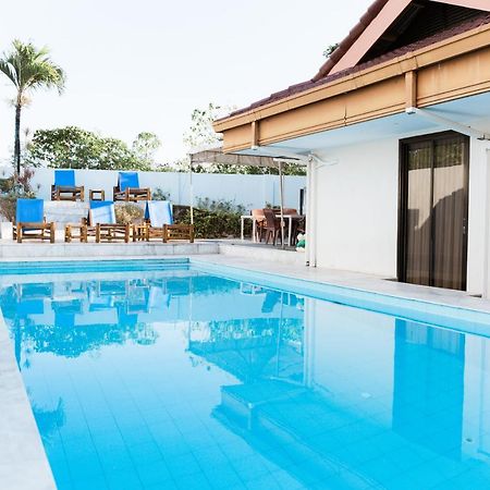 Dauis Seaview Hills Luxury Apartments & Rooms מראה חיצוני תמונה
